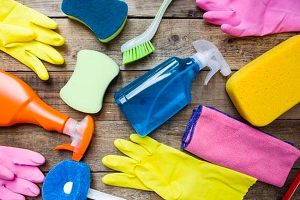 5 Quick Tips for Successful Spring Cleaning